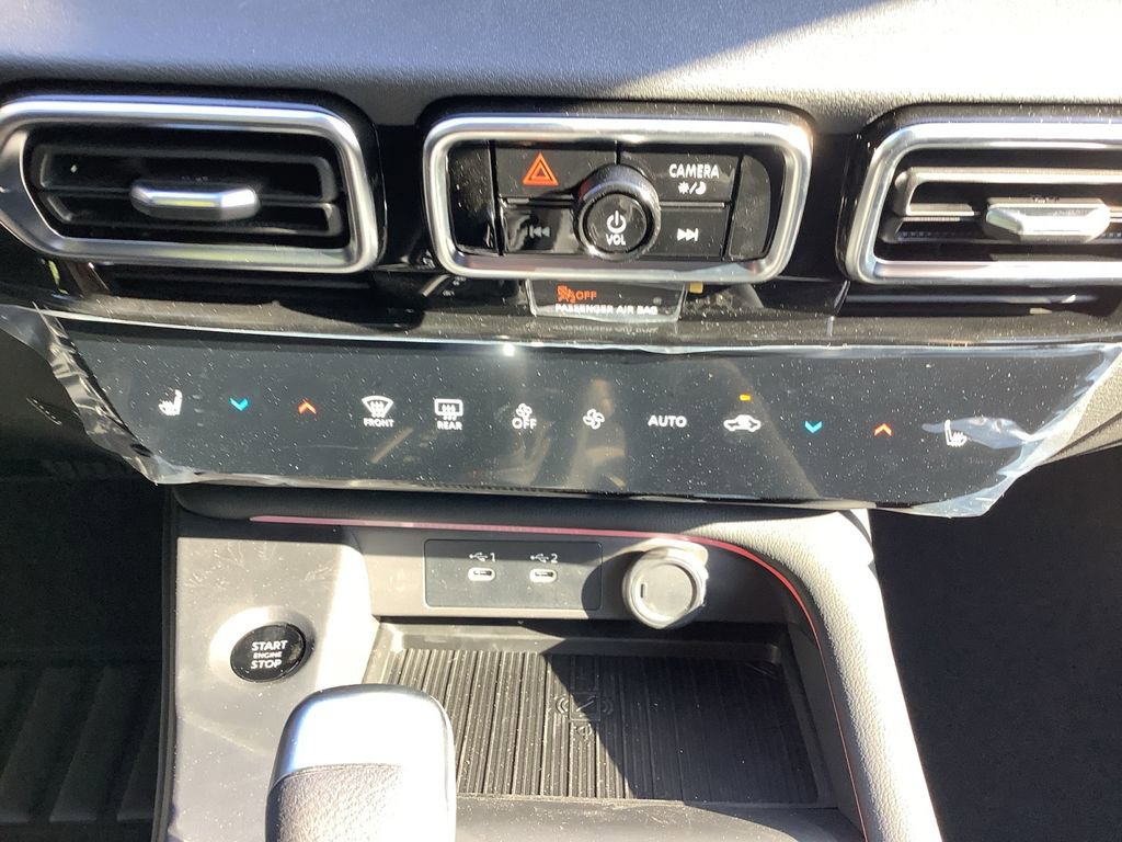New 2026 Nissan Sentra SR w/ SR Premium Package FWD image 22