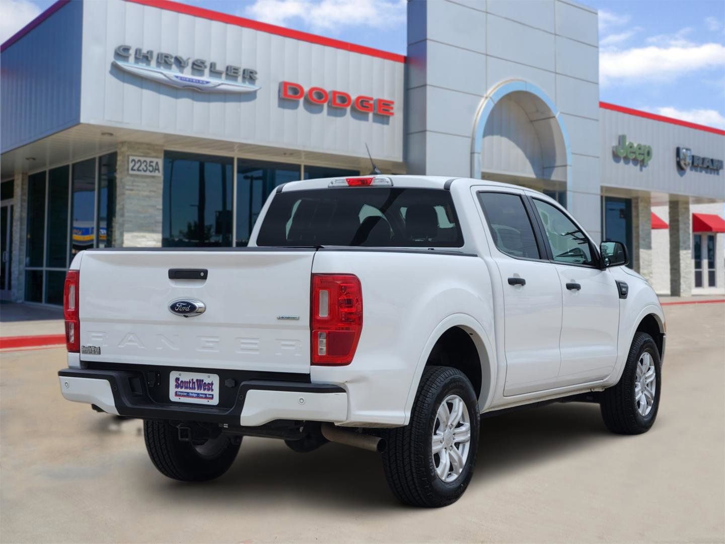 Used 2019 Ford Ranger XLT w/ Equipment Group 301A Mid image 5