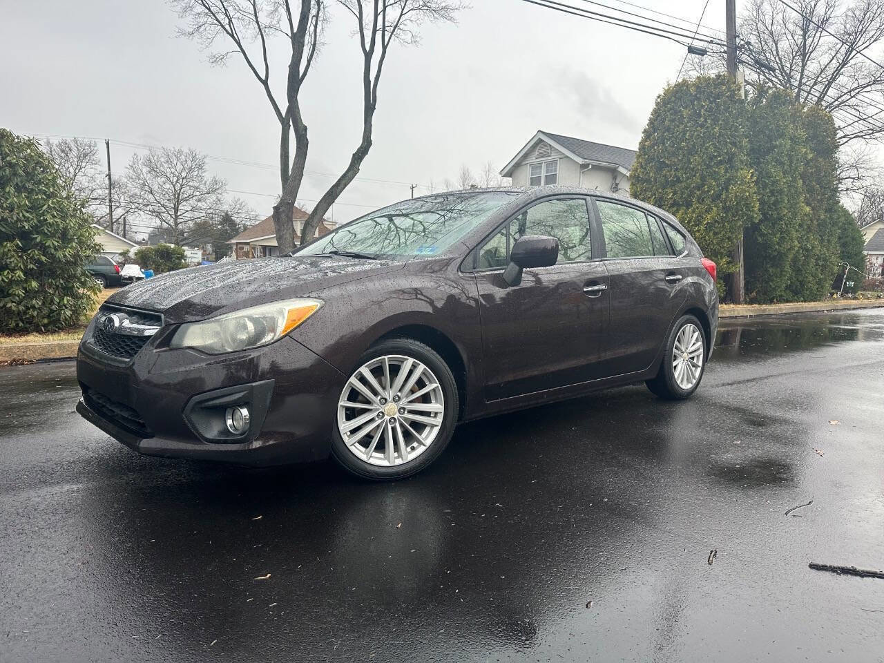 Used 2013 Subaru Impreza 2.0i Limited AWD/4WD image 4