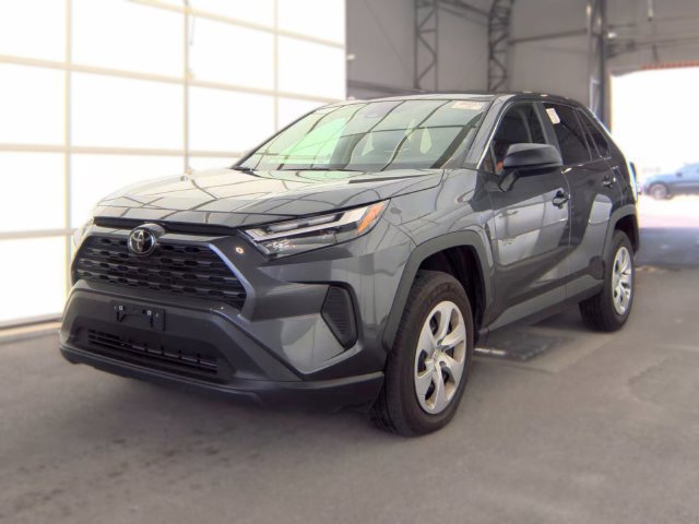 Used 2025 Toyota RAV4 LE AWD/4WD image 3