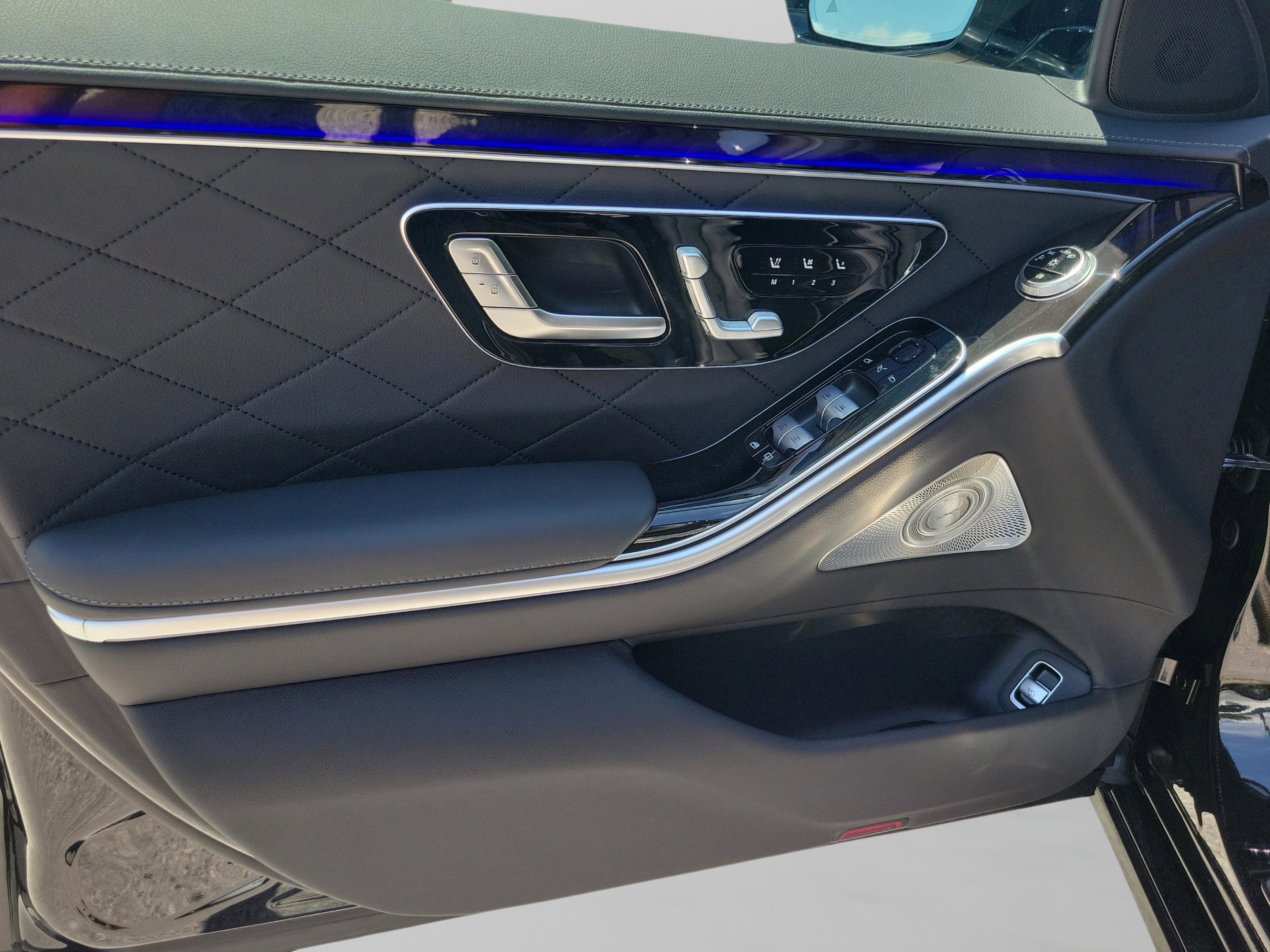New 2026 Mercedes-Benz S 580 4MATIC Sedan image 26