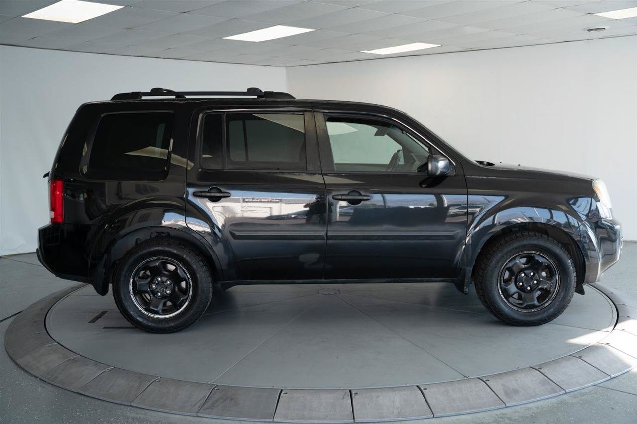 Used 2010 Honda Pilot LX image 8