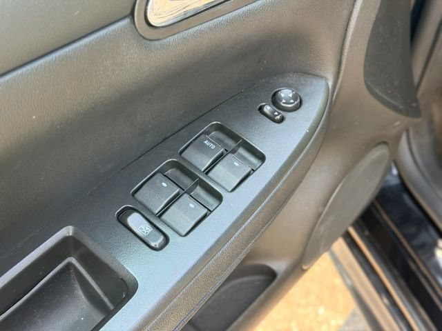 Used 2012 Chevrolet Impala LT w/ LT Sunroof Package FWD image 16