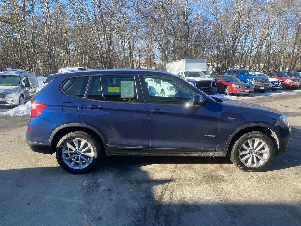 Used 2017 BMW X3 xDrive28i AWD/4WD image 4