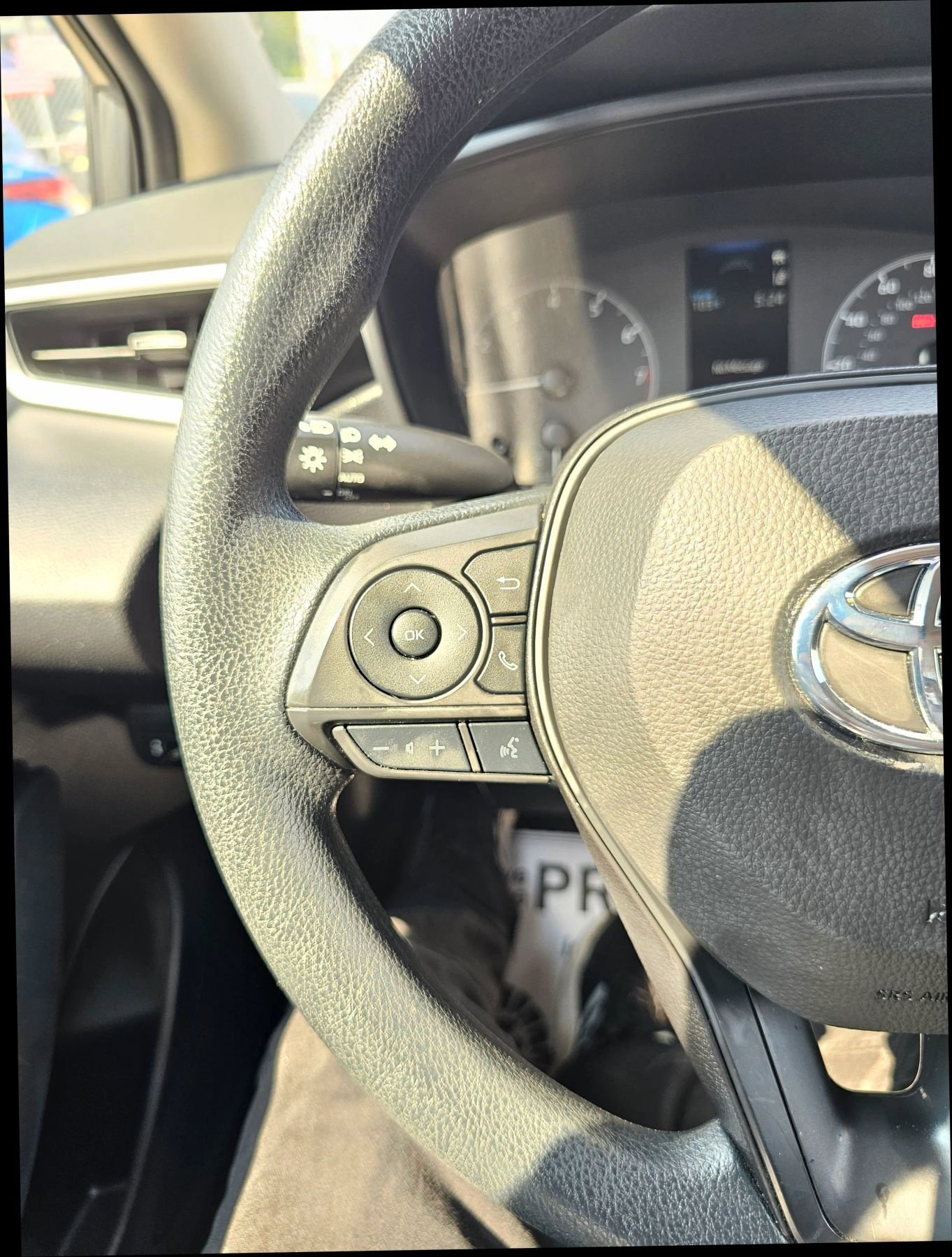 Used 2024 Toyota Corolla LE image 17