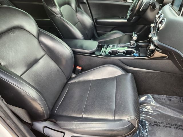 Used 2020 Kia Stinger GT-Line AWD/4WD image 13
