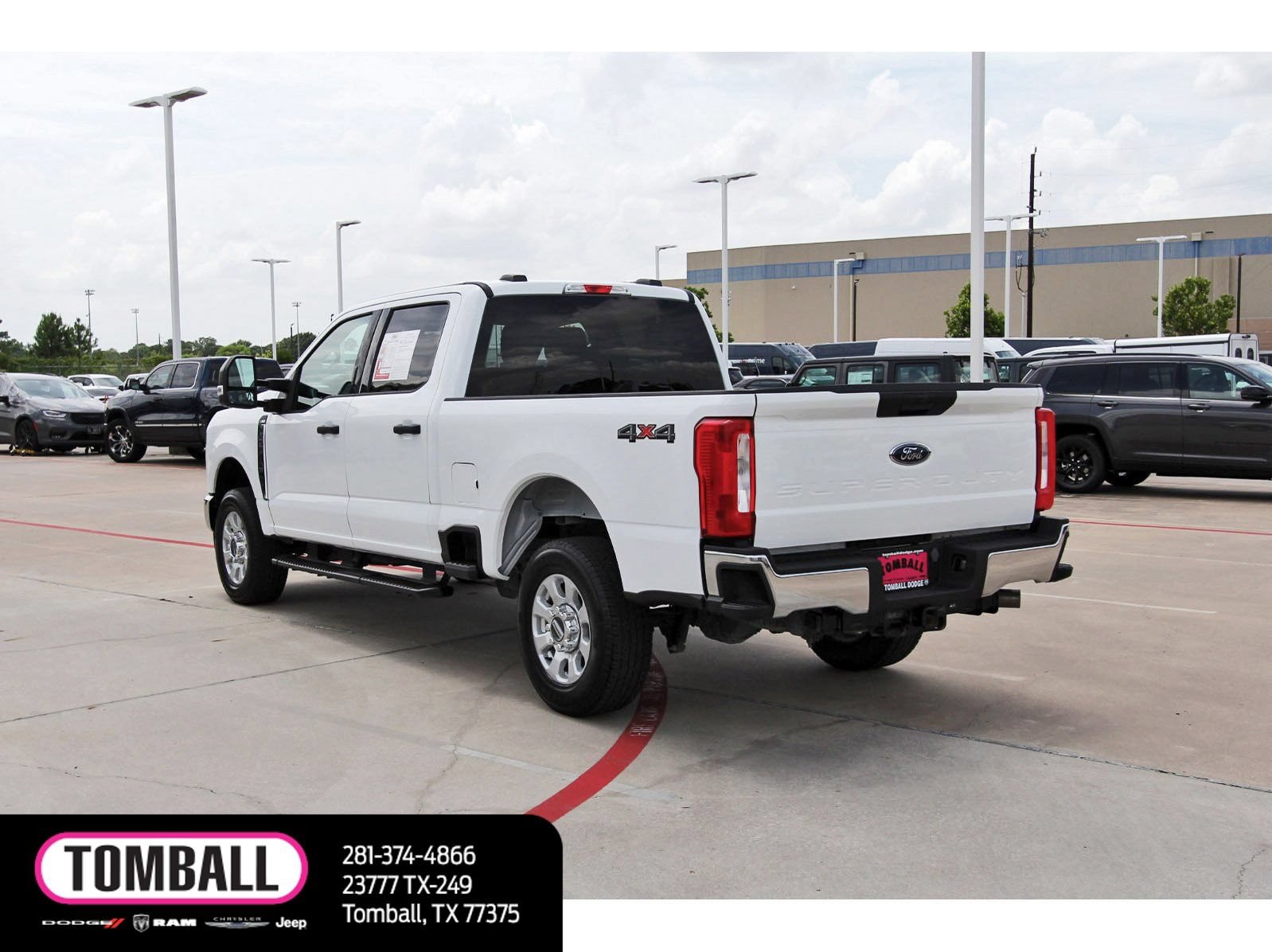 Used 2024 Ford F250 XLT AWD/4WD image 5