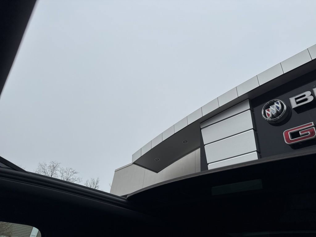 Used 2022 Porsche Cayenne S image 35