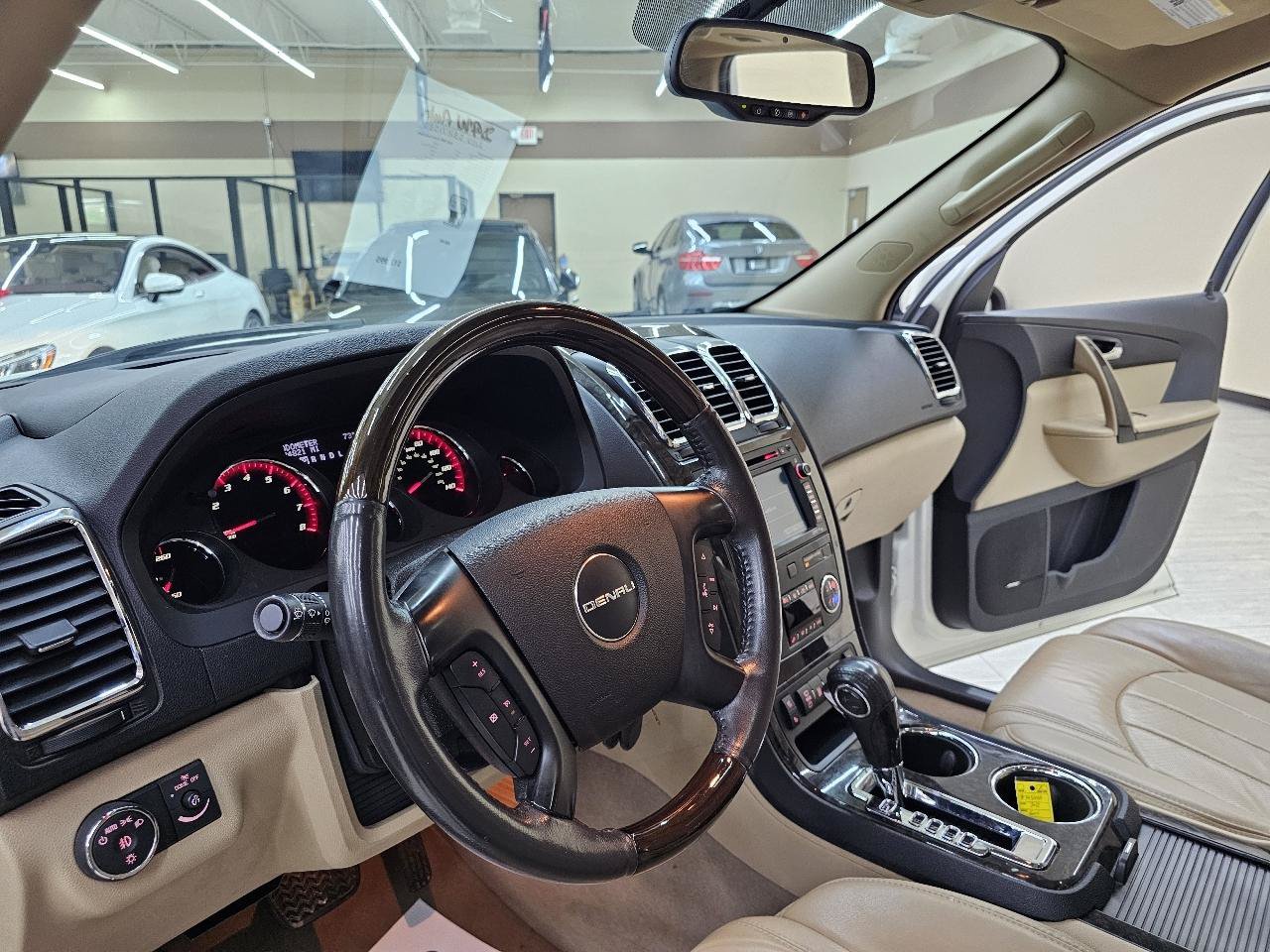 Used 2012 GMC Acadia Denali FWD image 19