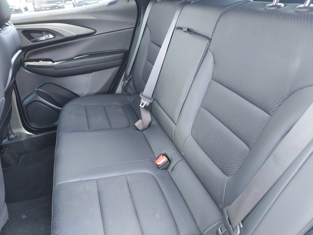 Used 2022 Chevrolet TrailBlazer RS AWD/4WD image 27