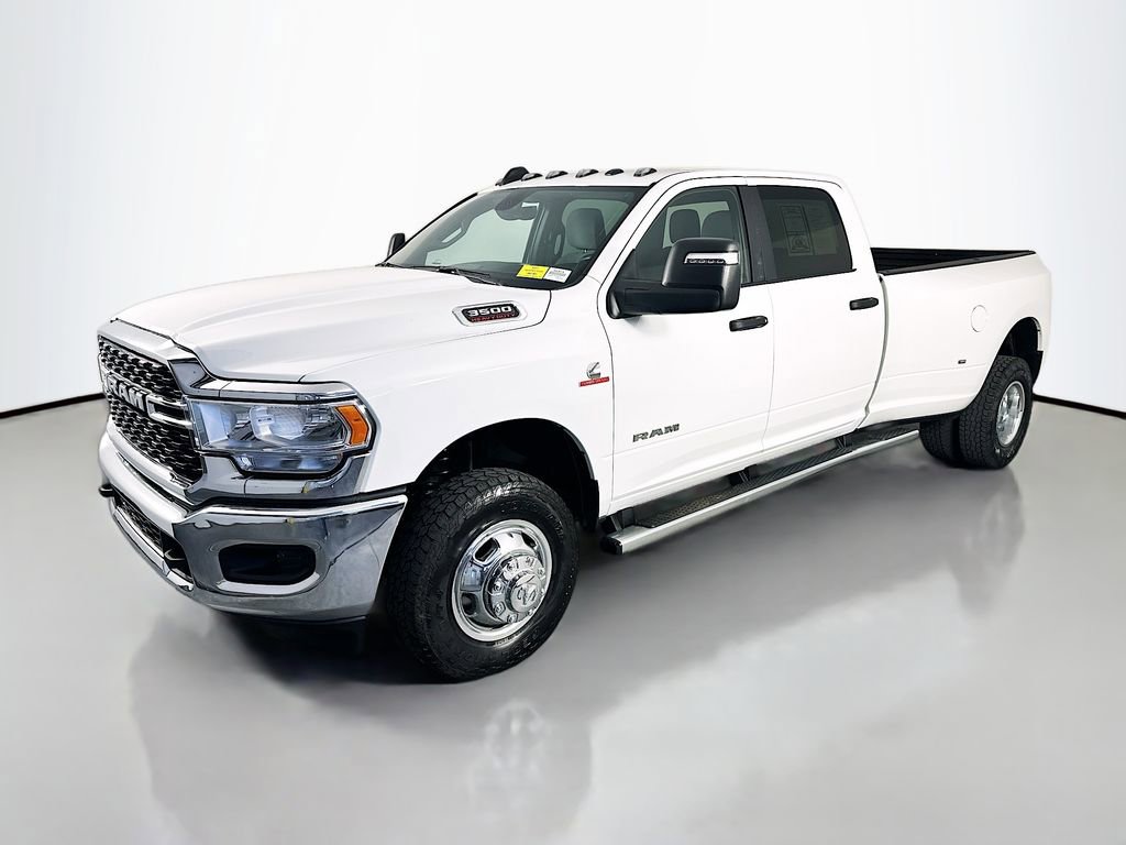 Used 2024 RAM 3500 Big Horn AWD/4WD video 3