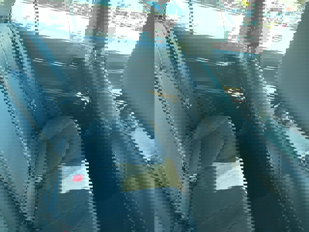 Used 2022 Toyota Camry XSE image 6