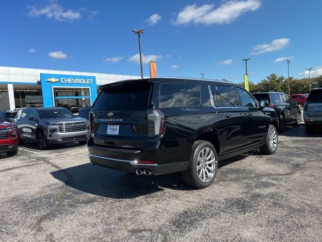 New 2026 Chevrolet Suburban Premier image 3