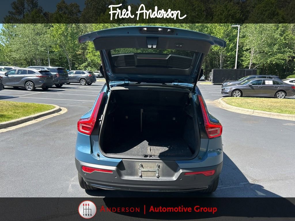 Used 2023 Volvo XC40 Recharge Ultimate AWD/4WD image 16
