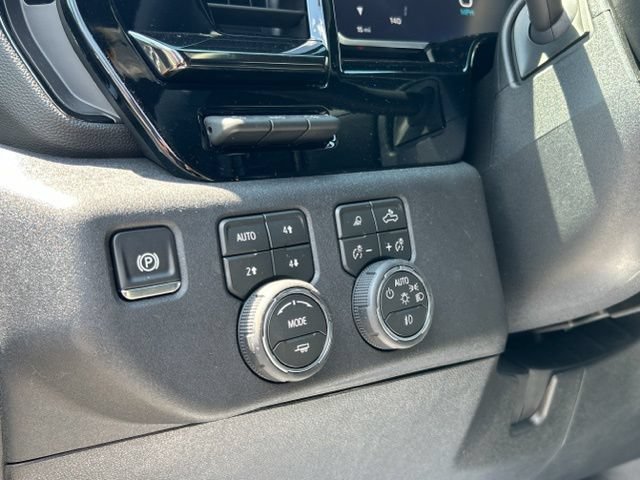 New 2026 Chevrolet Silverado 2500 ZR2 w/ LPO, Dark Essentials Package AWD/4WD image 35