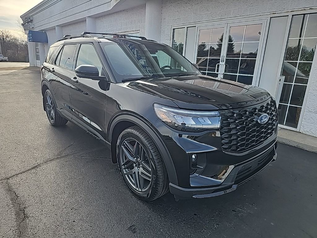 New 2026 Ford Explorer ST w/ Sun And Sound Package AWD/4WD image 2