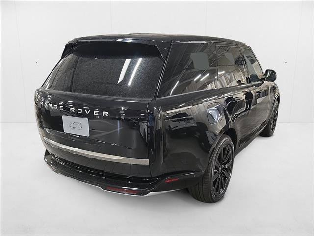 New 2025 Land Rover Range Rover SE image 5