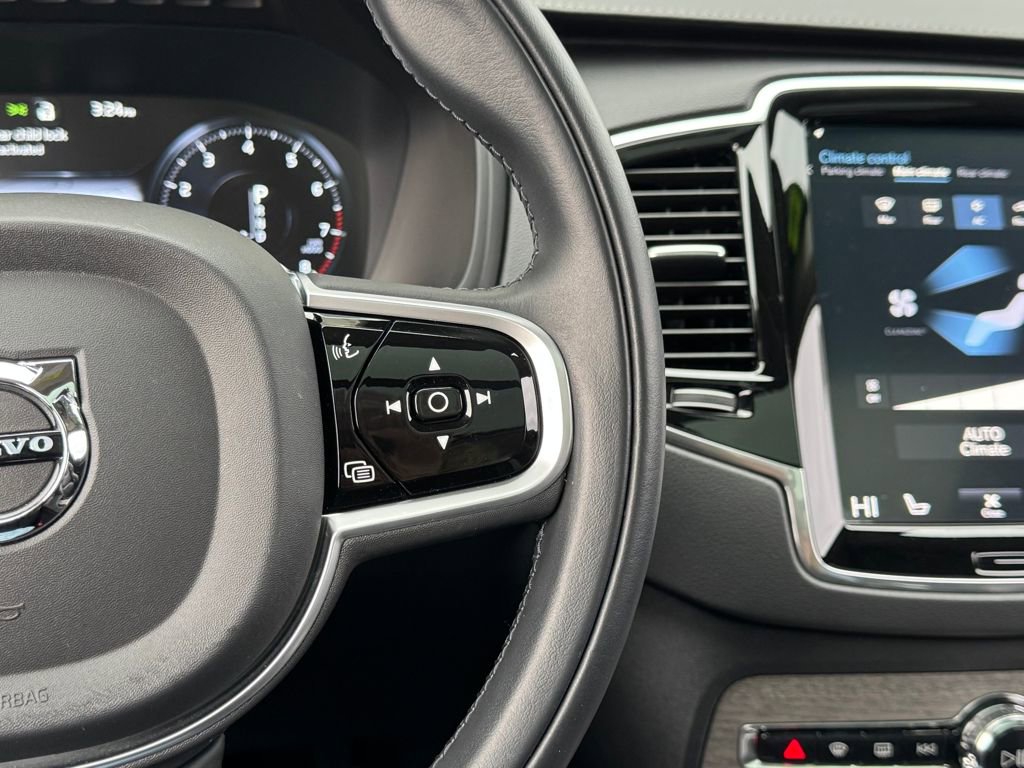 Used 2022 Volvo XC90 T6 Inscription w/ Advanced Package image 8