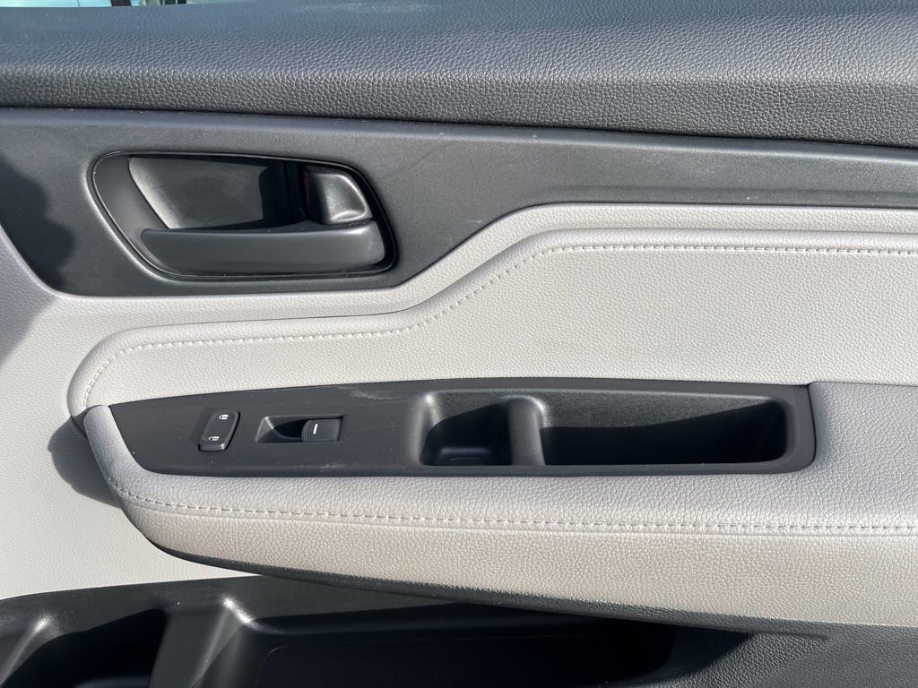 Used 2018 Honda Odyssey EX-L image 54