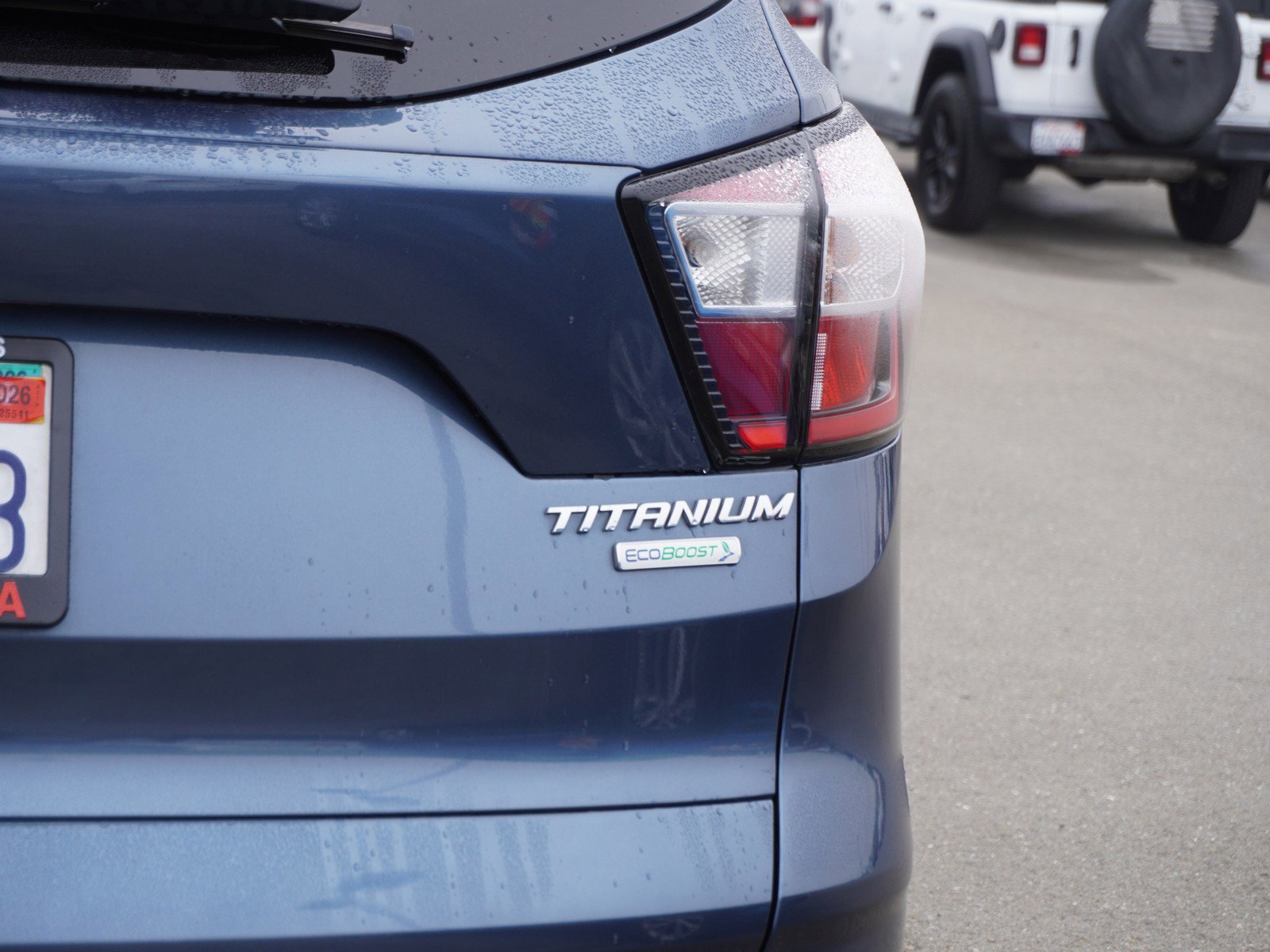 Used 2018 Ford Escape Titanium w/ Ford Safe & Smart Package image 10