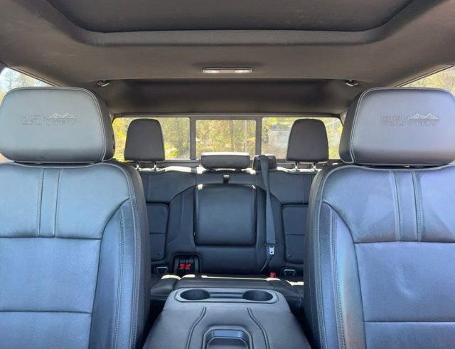 Used 2021 Chevrolet Silverado 3500 High Country AWD/4WD image 31