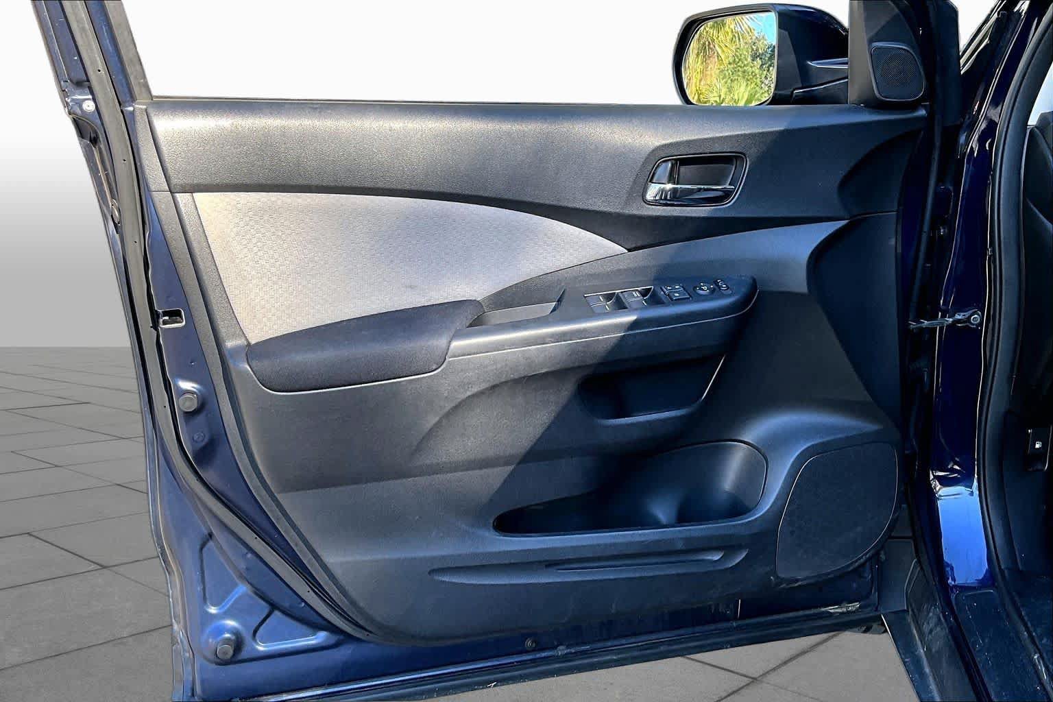 Used 2015 Honda CR-V EX image 21