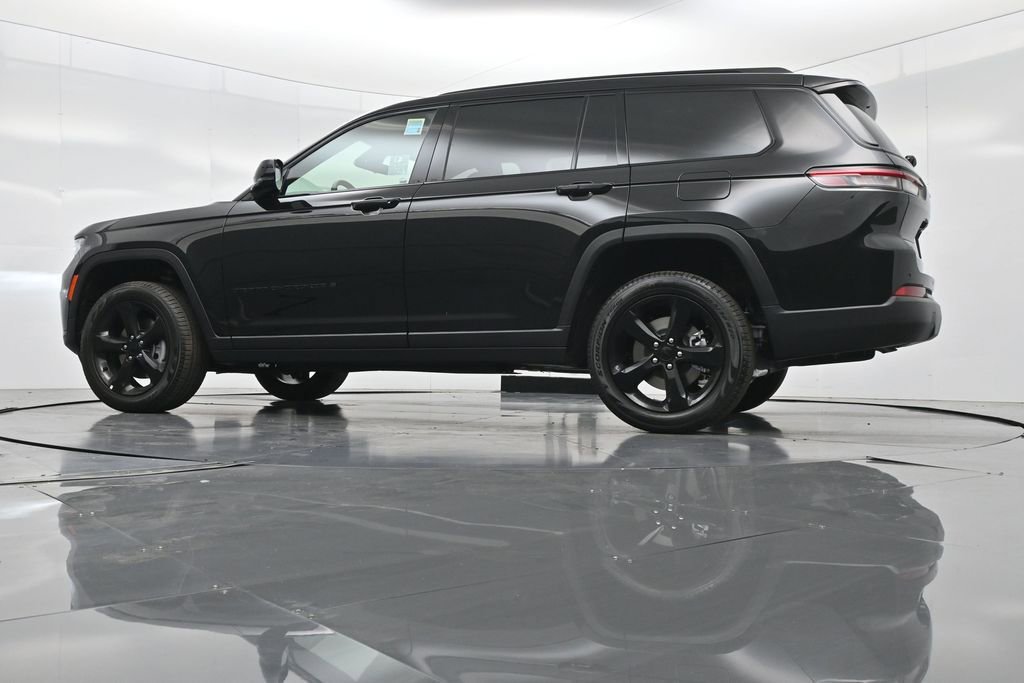 New 2025 Jeep Grand Cherokee L Limited w/ Black Appearance Package image 46