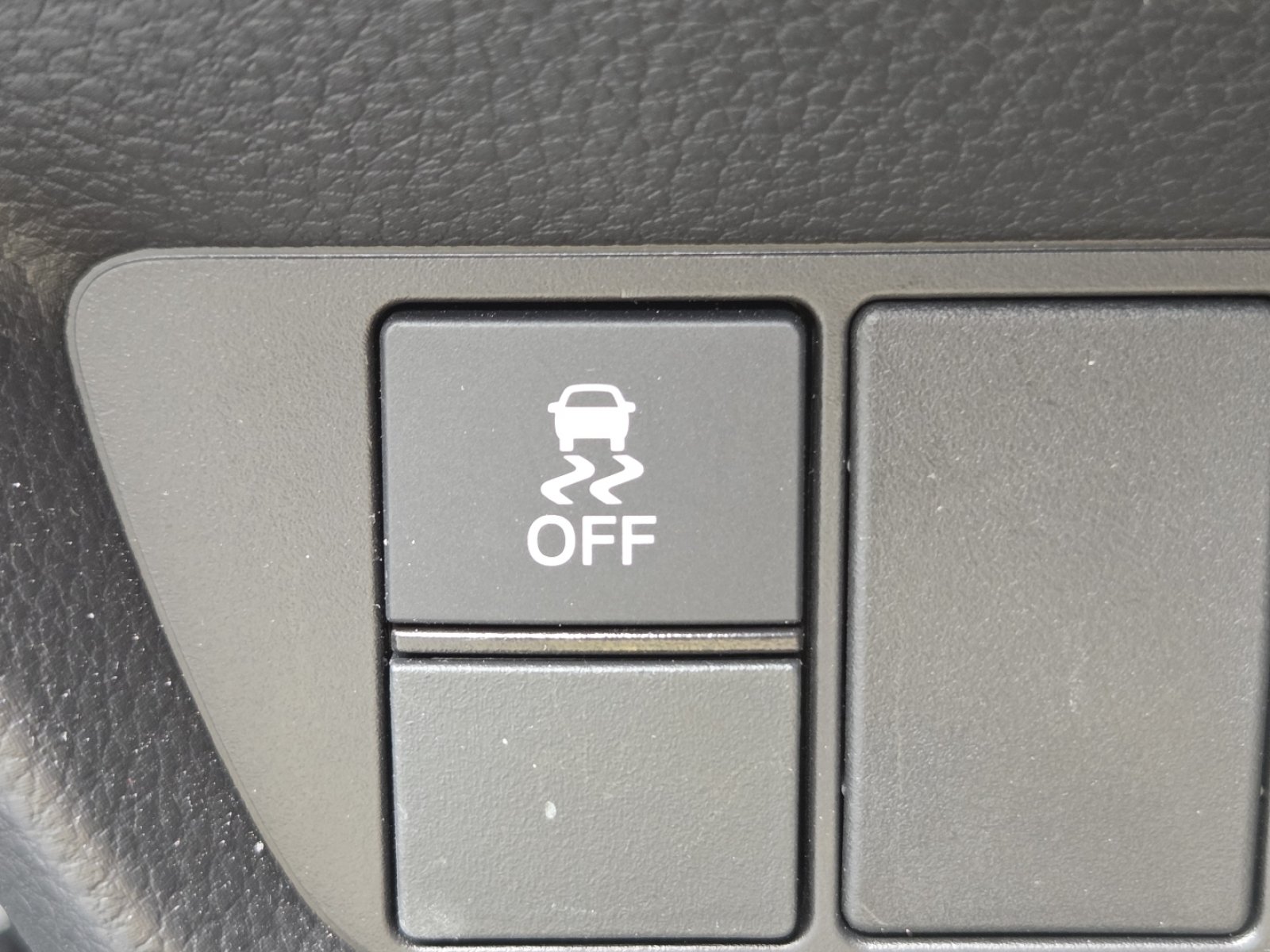 Used 2024 Honda HR-V Sport image 12