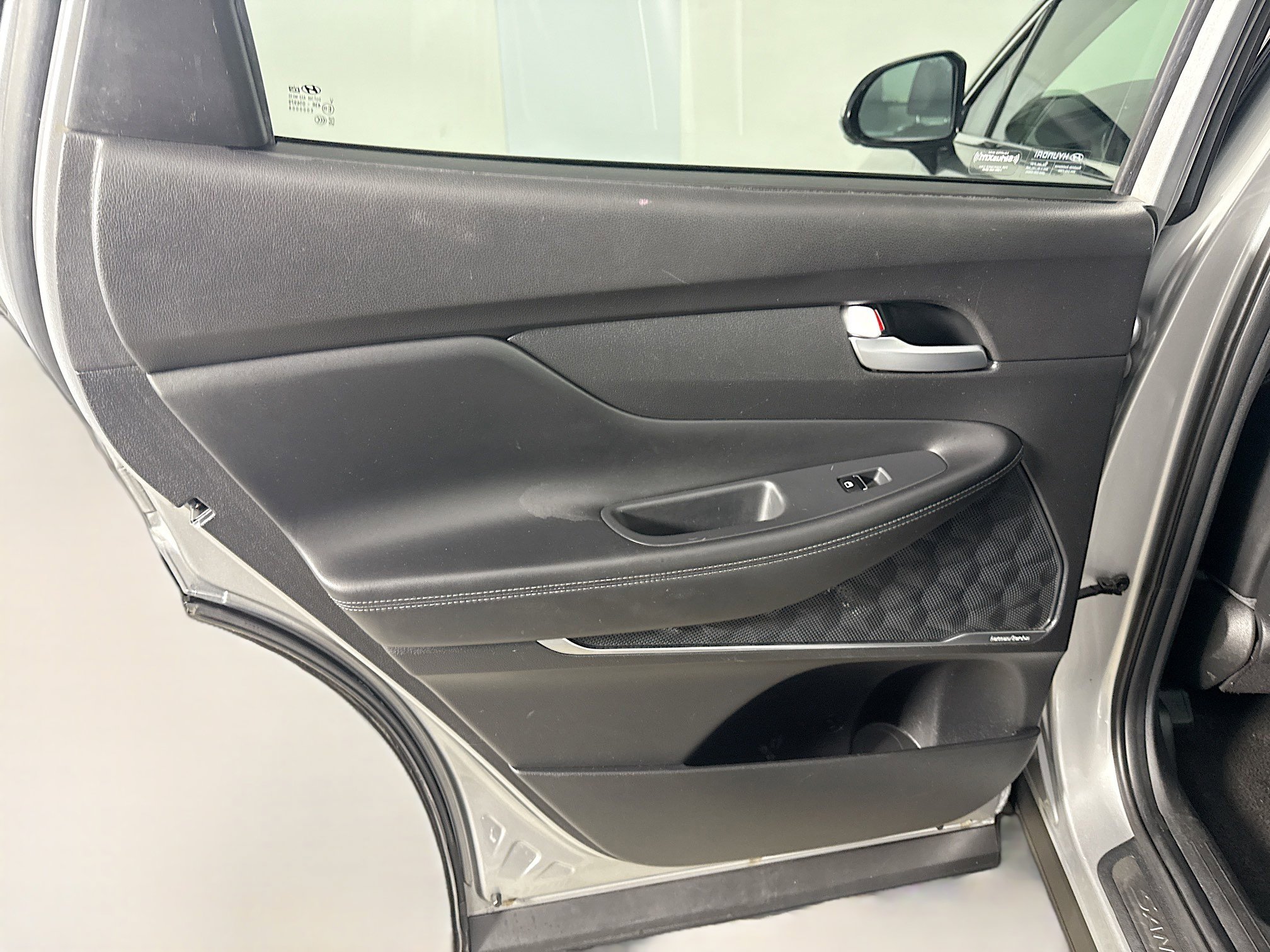 Used 2023 Hyundai Santa Fe SEL Premium image 26