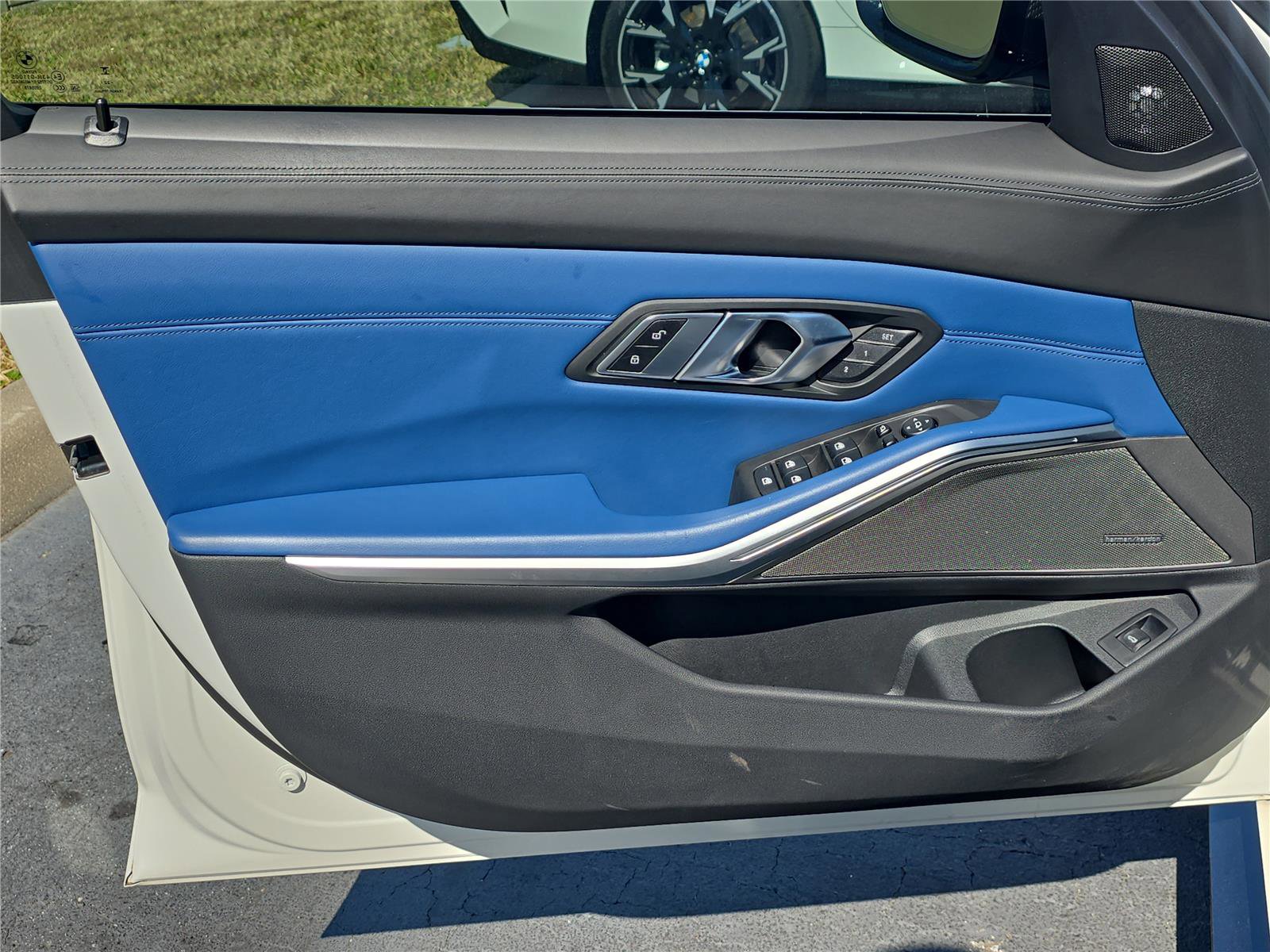 Used 2023 BMW M3 Competition w/ M Carbon Exterior Package image 17