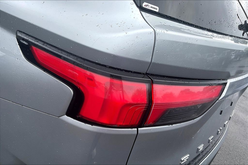 Used 2024 Toyota Sequoia Capstone image 20