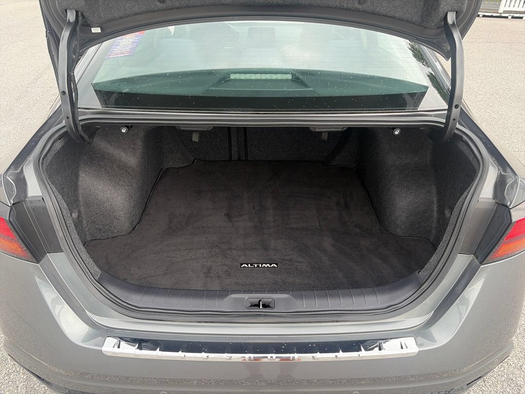 Used 2022 Nissan Altima 2.5 SV FWD image 22