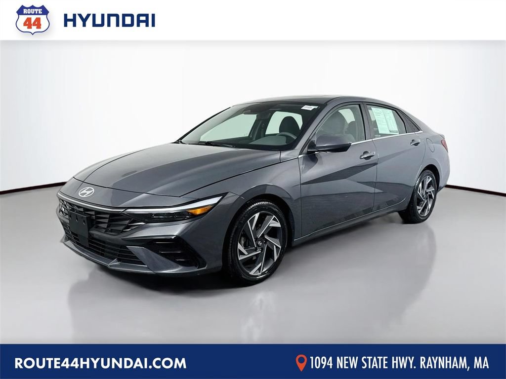 Used 2025 Hyundai Elantra SEL