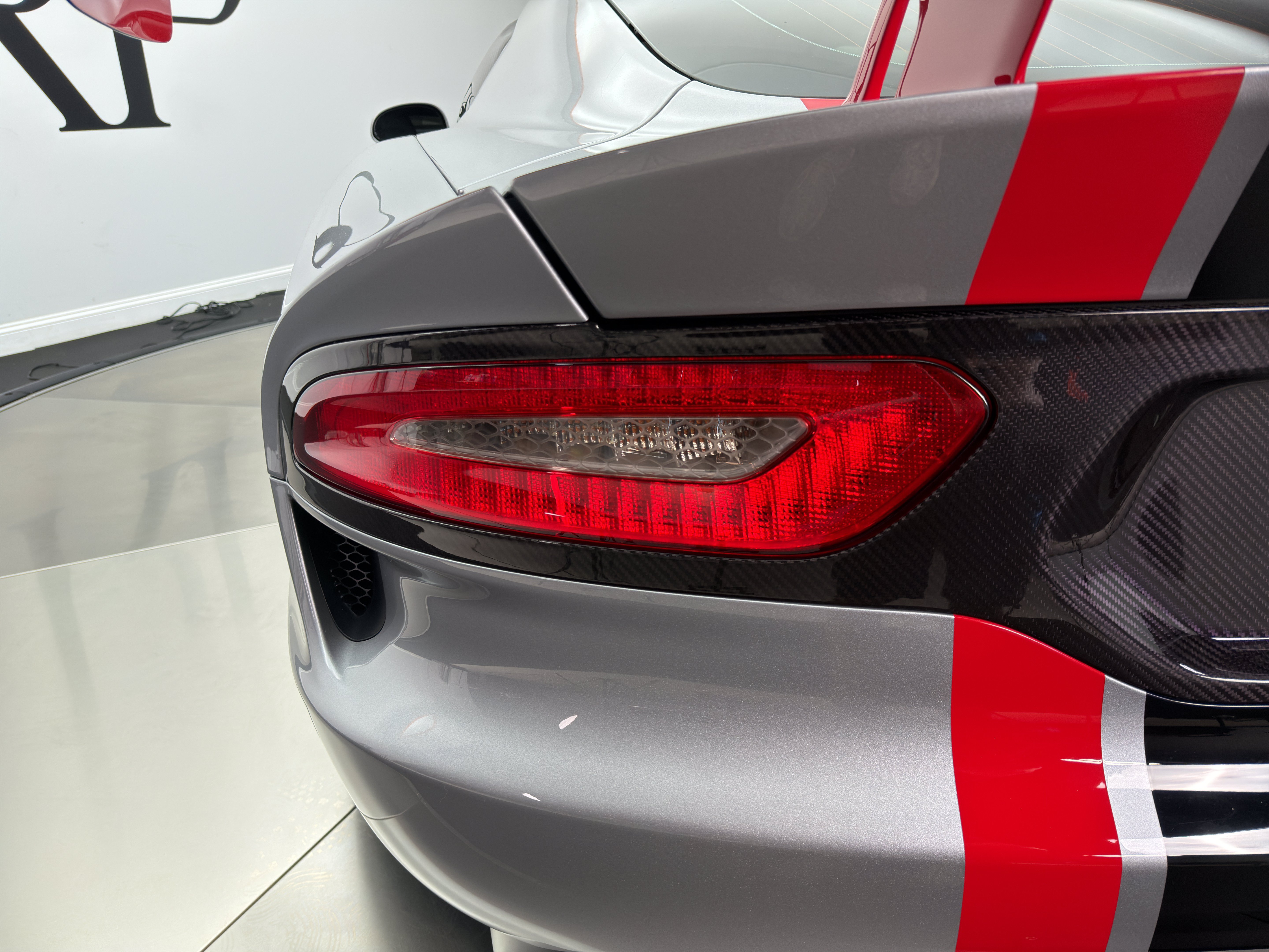 Used 2016 Dodge Viper GTC w/ ACR Package RWD image 15
