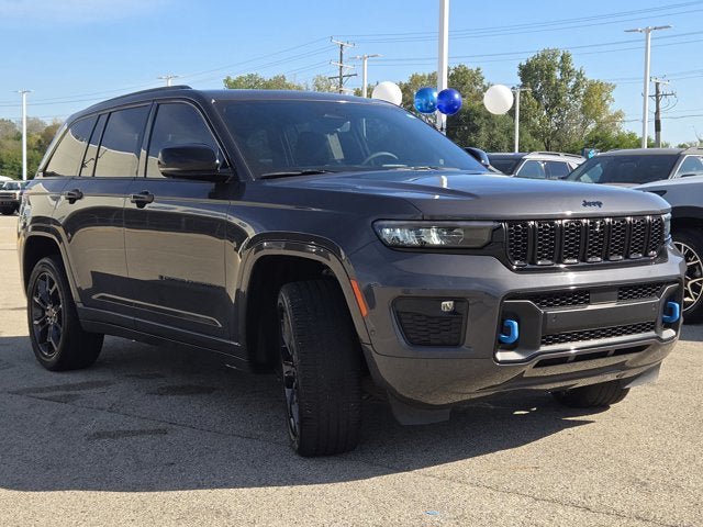 Used 2024 Jeep Grand Cherokee Limited 4xe AWD/4WD image 3