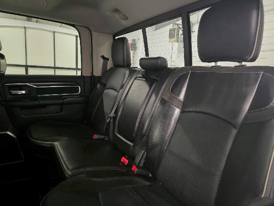 Used 2023 RAM 2500 Laramie AWD/4WD image 19