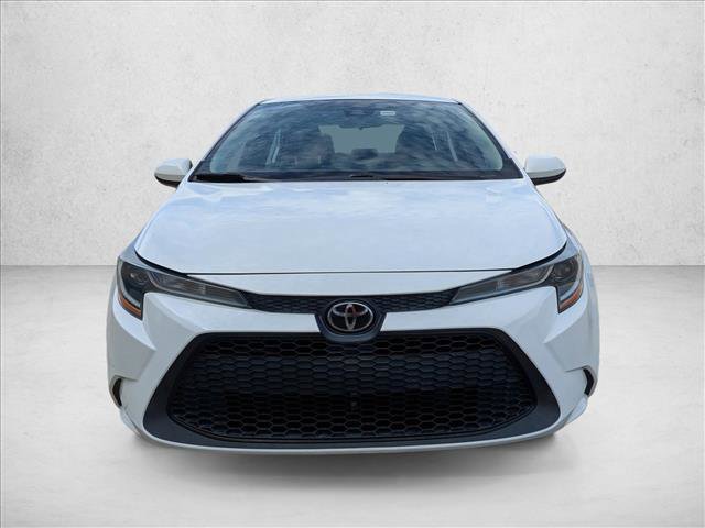 Used 2021 Toyota Corolla LE image 2