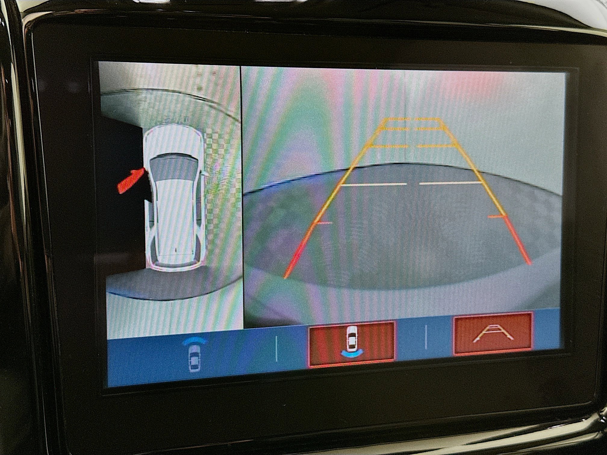 Used 2018 Chevrolet Traverse Premier image 23