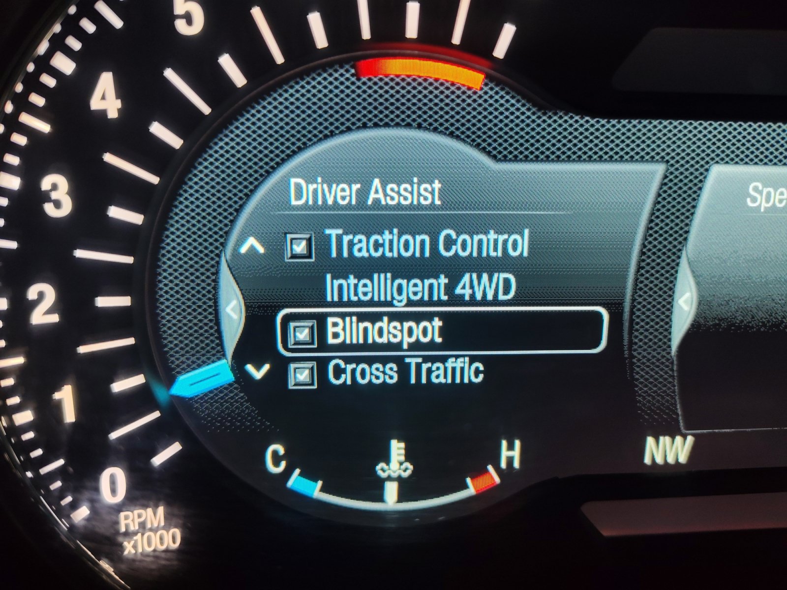 Used 2017 Ford Explorer Platinum AWD/4WD image 35