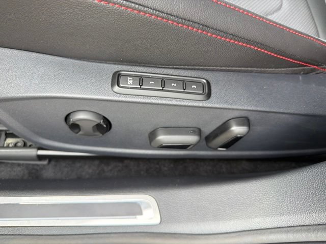 New 2027 Volkswagen Jetta GLI Autobahn FWD image 32