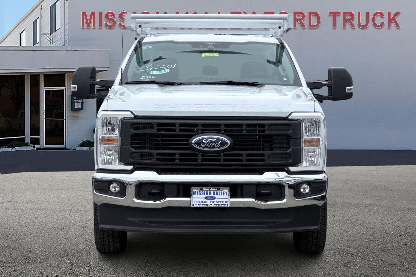 New 2026 Ford F250 XL w/ XL Chrome Package image 9