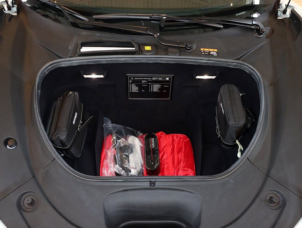 Certified 2022 Ferrari F8 Tributo image 96