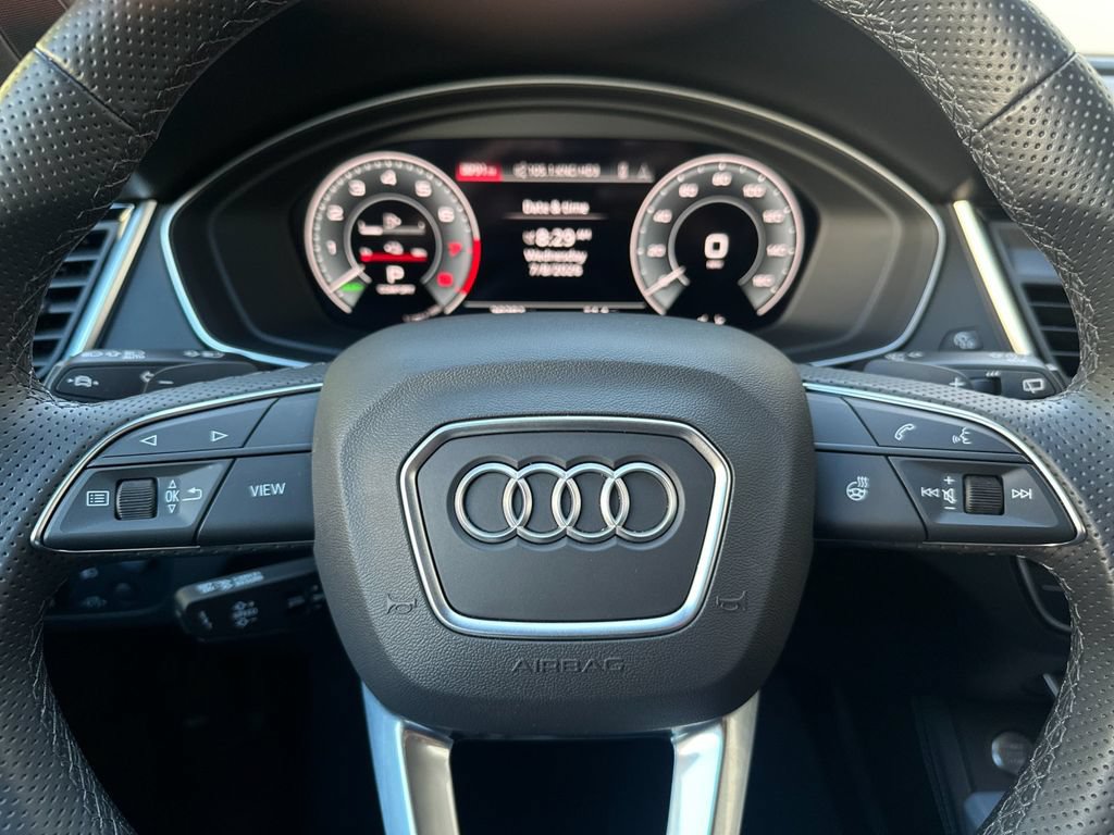 Certified 2024 Audi Q5 e Prestige w/ Prestige Package AWD/4WD image 29