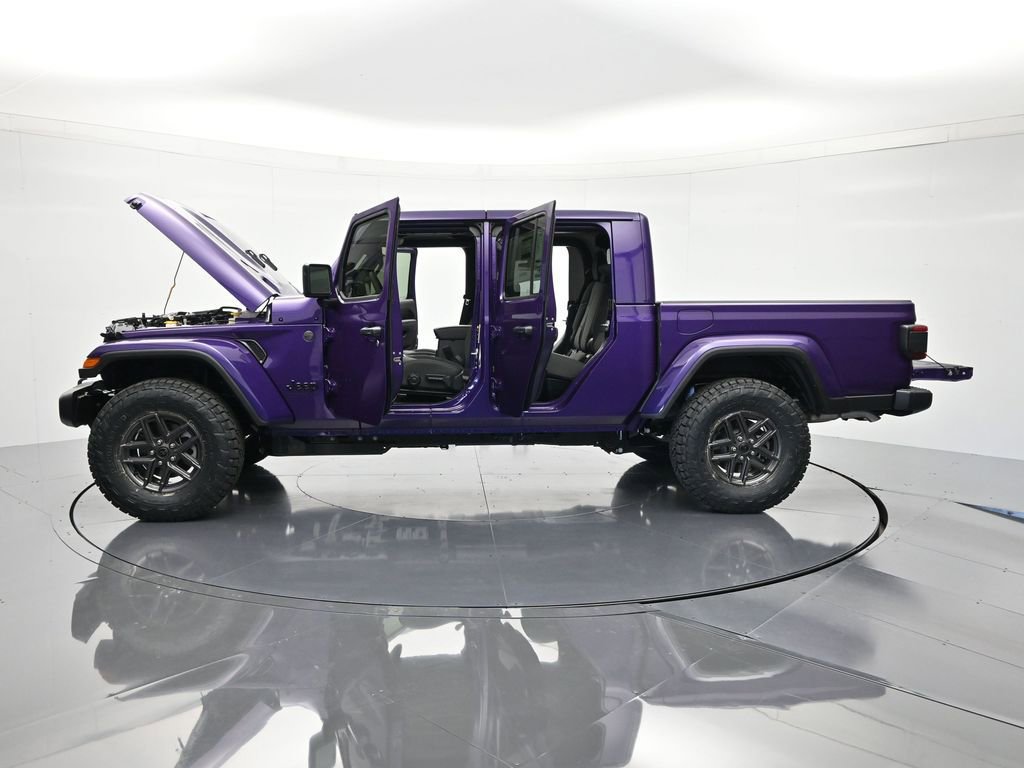 New 2026 Jeep Gladiator Sport AWD/4WD image 46