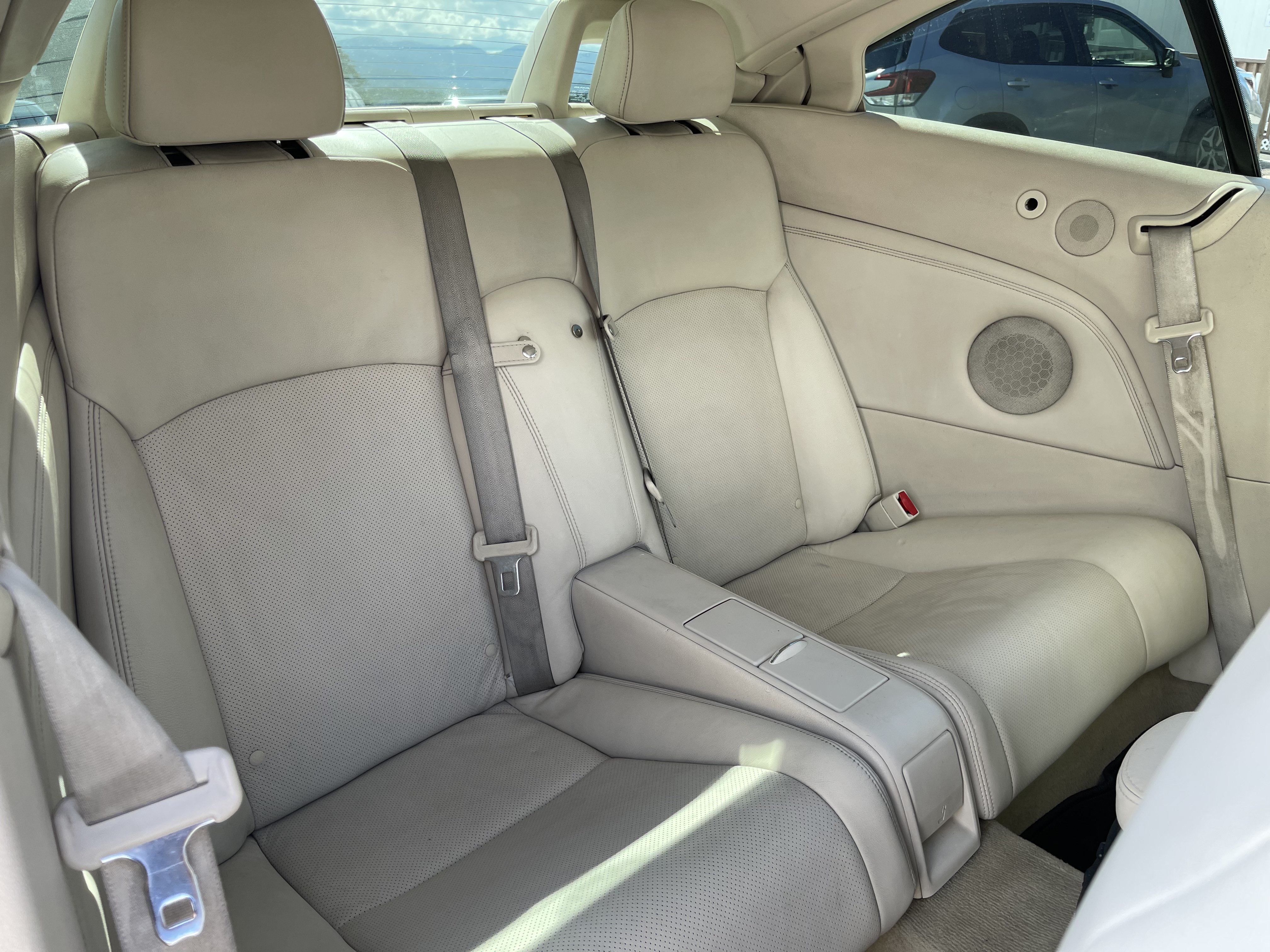 Used 2010 Lexus IS 250C RWD image 12