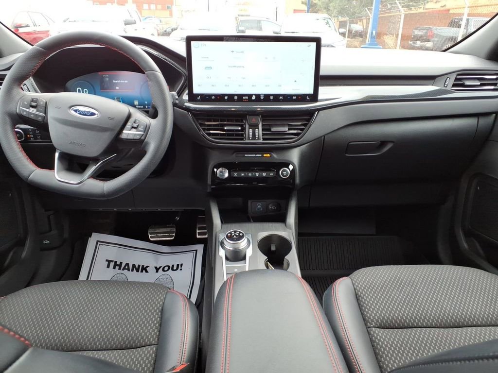 Certified 2023 Ford Escape ST-Line Elite AWD/4WD image 11