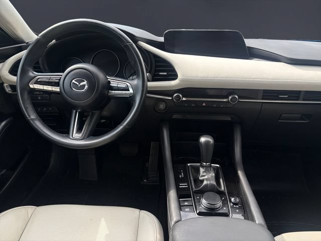 Used 2019 MAZDA MAZDA3 Sedan w/ Premium Package FWD image 10