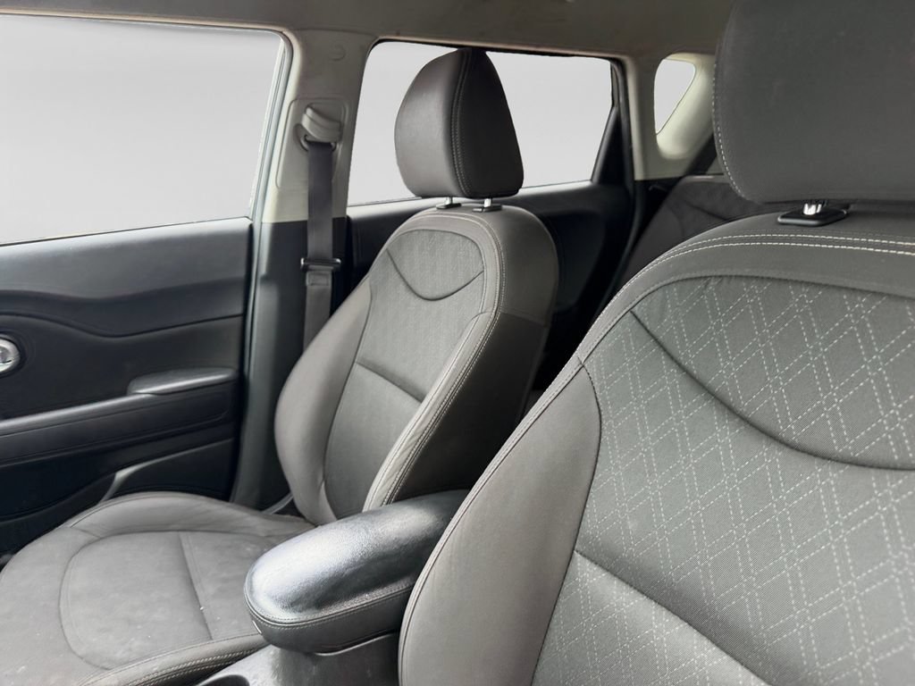 Used 2016 Kia Soul FWD image 22