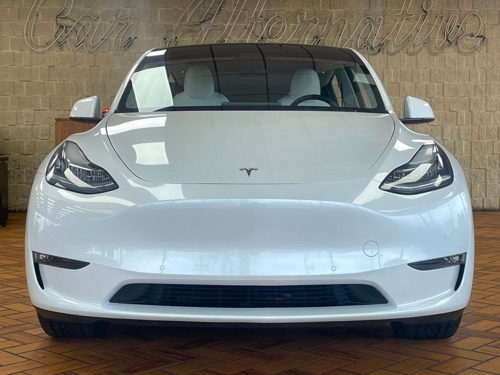 Used 2021 Tesla Model Y Long Range AWD/4WD image 3