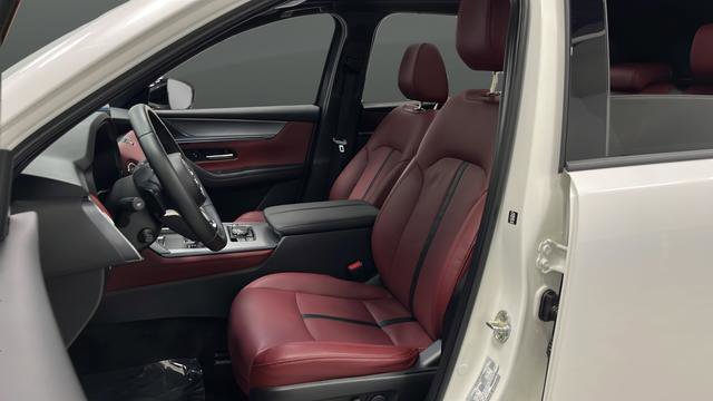 Used 2025 MAZDA CX-70 3.3 Turbo S w/ Premium Package image 9